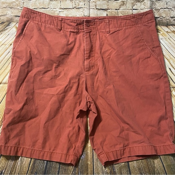 Old Navy Salmon Broken In Cotton Chino Shorts - Picture 1 of 4